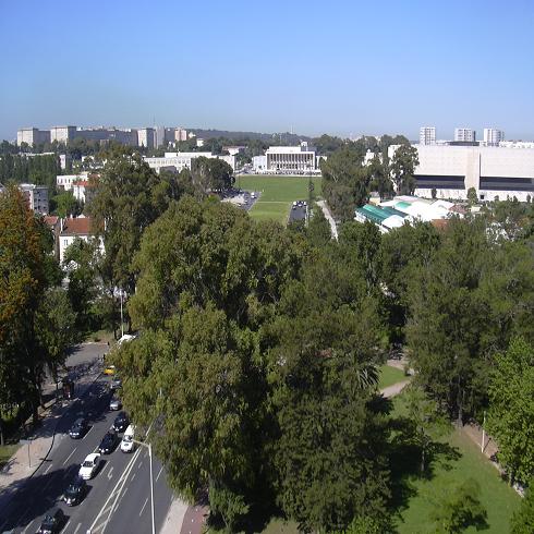 Vista da Alameda da Universidade